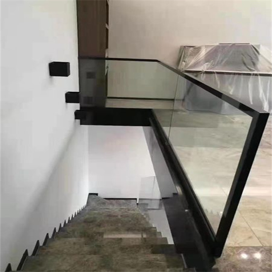 武汉玻璃楼梯厂家